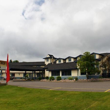 Pictured Rocks Inn And Suites Munising Buitenkant foto