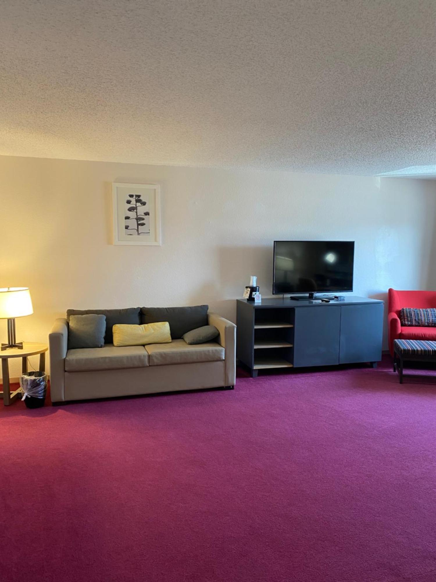 Pictured Rocks Inn And Suites Munising Buitenkant foto