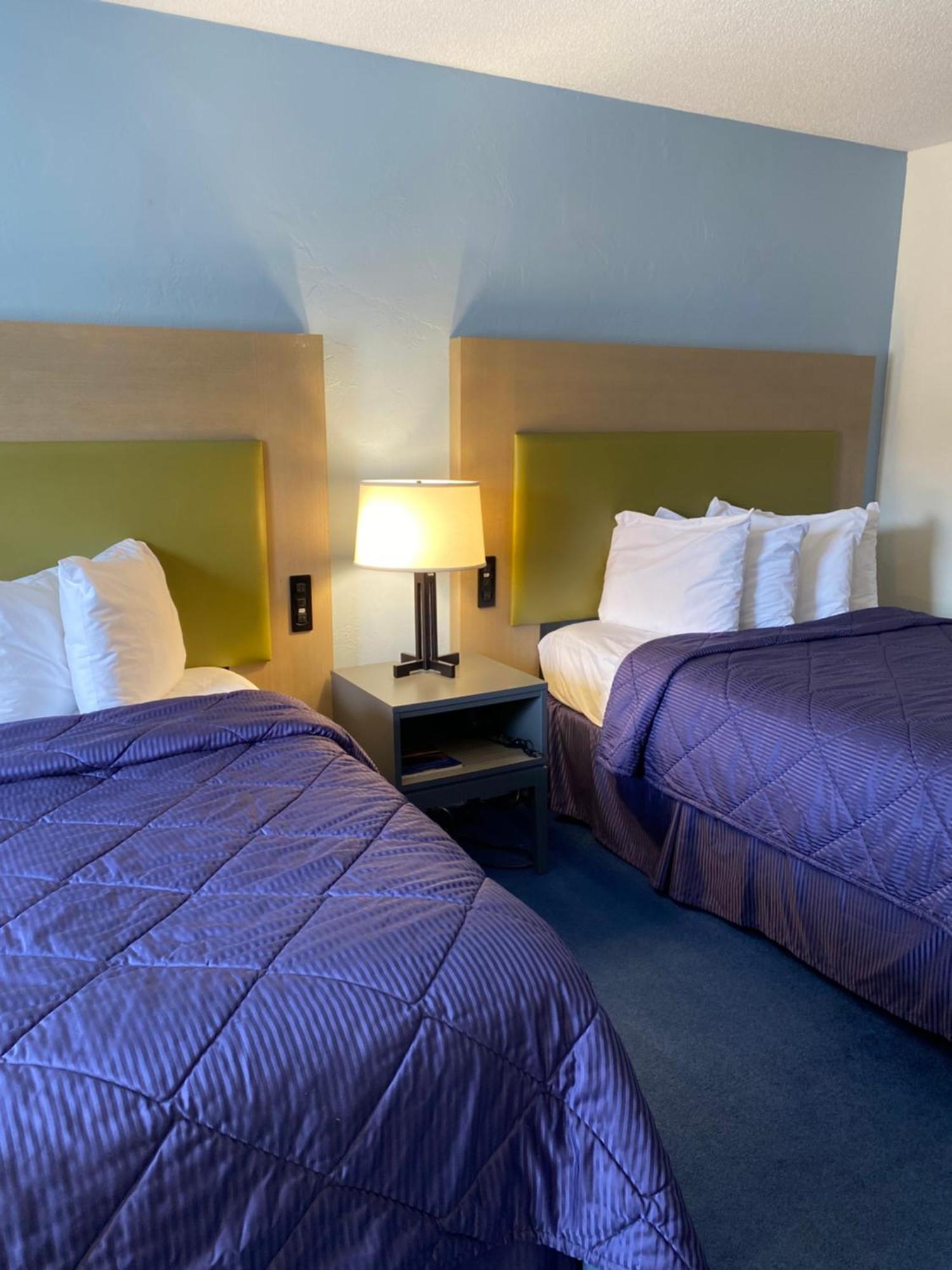 Pictured Rocks Inn And Suites Munising Buitenkant foto