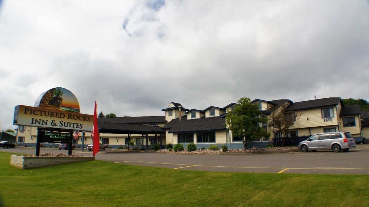 Pictured Rocks Inn And Suites Munising Buitenkant foto