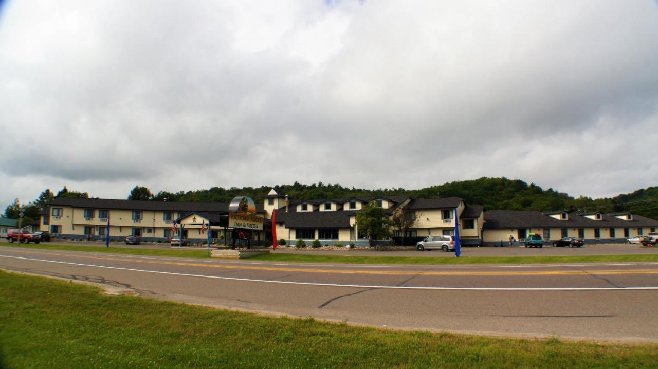 Pictured Rocks Inn And Suites Munising Buitenkant foto